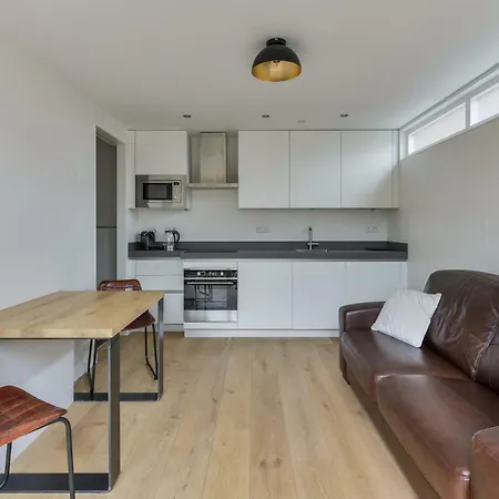 Modern Zandvoortselaan Appartement Zandvoort
